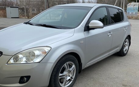 KIA cee'd I рестайлинг, 2009 год, 920 000 рублей, 3 фотография