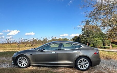 Tesla Model S I, 2017 год, 3 200 000 рублей, 8 фотография