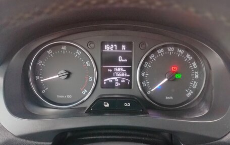 Skoda Rapid I, 2014 год, 1 350 000 рублей, 22 фотография