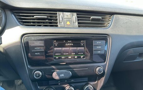 Skoda Octavia, 2015 год, 840 000 рублей, 10 фотография