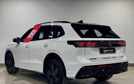 Volkswagen Tiguan, 2025 год, 4 890 000 рублей, 9 фотография