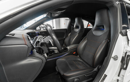Mercedes-Benz CLA, 2019 год, 2 850 000 рублей, 10 фотография