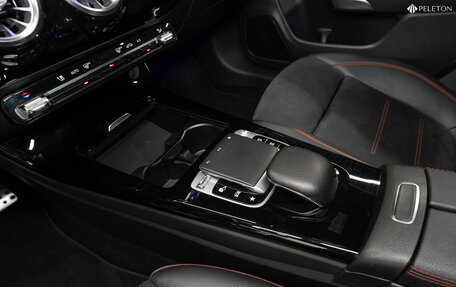 Mercedes-Benz CLA, 2019 год, 2 850 000 рублей, 14 фотография