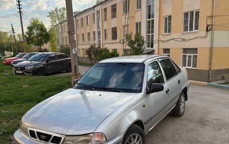 Daewoo Nexia I рестайлинг, 2004 год, 120 000 рублей, 3 фотография