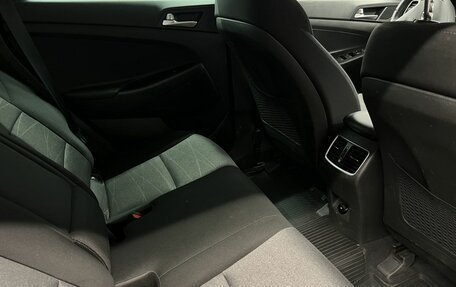 Hyundai Tucson III, 2019 год, 1 990 000 рублей, 20 фотография
