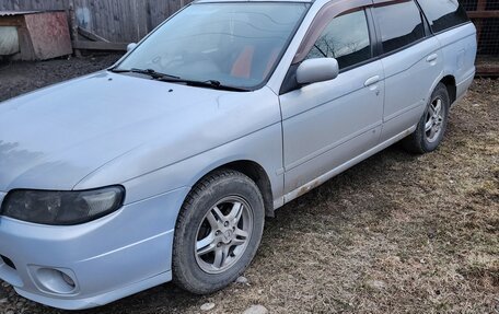 Nissan Avenir II, 2002 год, 350 000 рублей, 3 фотография