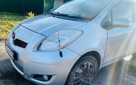 Toyota Vitz, 2010 год, 650 000 рублей, 2 фотография