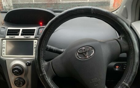 Toyota Vitz, 2010 год, 650 000 рублей, 6 фотография