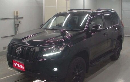 Toyota Land Cruiser Prado 150 рестайлинг 2, 2021 год, 3 600 000 рублей, 2 фотография