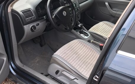Volkswagen Jetta VI, 2005 год, 580 000 рублей, 3 фотография