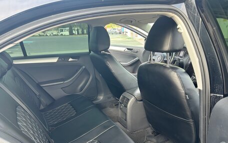 Volkswagen Jetta VI, 2012 год, 1 520 000 рублей, 4 фотография
