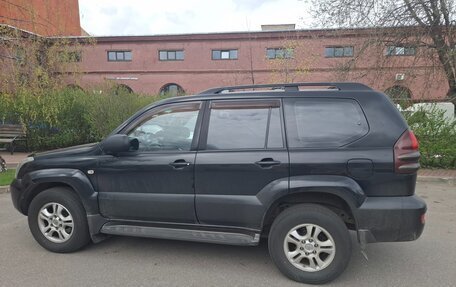 Toyota Land Cruiser Prado 120 рестайлинг, 2008 год, 2 050 000 рублей, 5 фотография