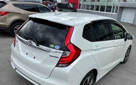 Honda Fit III, 2018 год, 1 590 000 рублей, 5 фотография