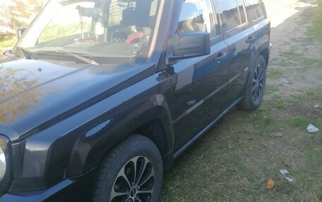 Jeep Liberty (Patriot), 2008 год, 650 000 рублей, 2 фотография