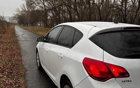 Opel Astra J, 2012 год, 750 000 рублей, 4 фотография