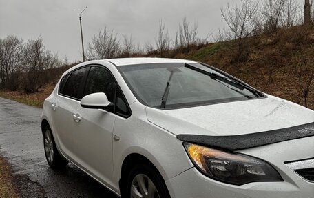 Opel Astra J, 2012 год, 750 000 рублей, 3 фотография