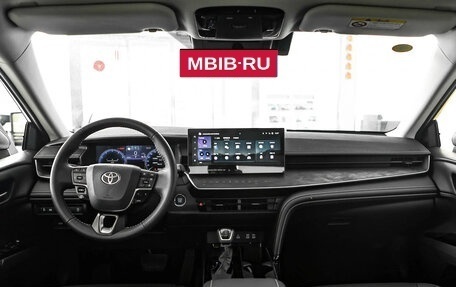 Toyota Camry, 2024 год, 4 000 000 рублей, 3 фотография