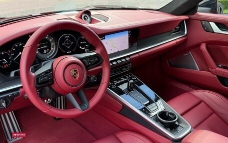 Porsche 911, 2023 год, 32 500 000 рублей, 23 фотография