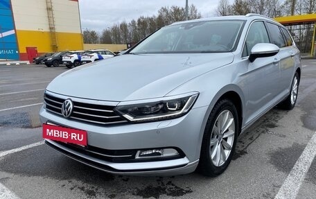Volkswagen Passat B8 рестайлинг, 2019 год, 2 280 000 рублей, 12 фотография