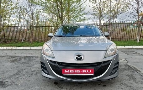 Mazda 3, 2011 год, 1 100 000 рублей, 2 фотография