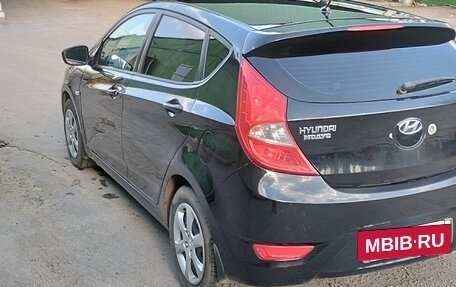 Hyundai Solaris II рестайлинг, 2012 год, 960 000 рублей, 8 фотография
