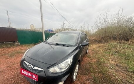 Hyundai Solaris II рестайлинг, 2012 год, 870 000 рублей, 2 фотография