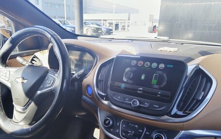 Chevrolet Volt II, 2018 год, 1 950 000 рублей, 9 фотография