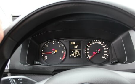 Volkswagen Caravelle T5, 2015 год, 2 300 000 рублей, 11 фотография