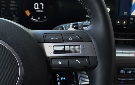 Hyundai Kona, 2023 год, 3 430 000 рублей, 15 фотография