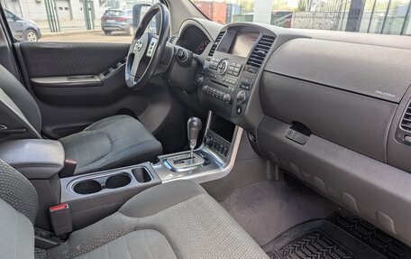 Nissan Pathfinder, 2011 год, 1 400 000 рублей, 21 фотография