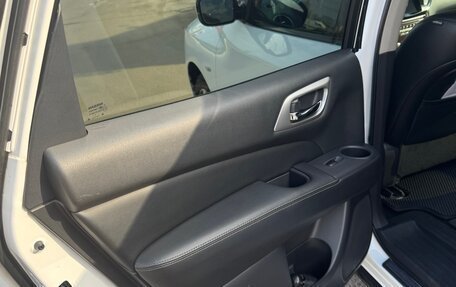 Nissan Pathfinder, 2014 год, 2 450 000 рублей, 12 фотография
