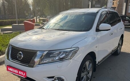 Nissan Pathfinder, 2014 год, 2 450 000 рублей, 5 фотография