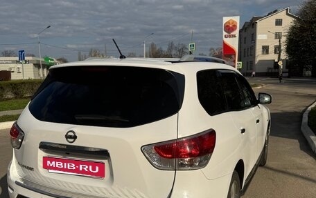 Nissan Pathfinder, 2014 год, 2 450 000 рублей, 3 фотография
