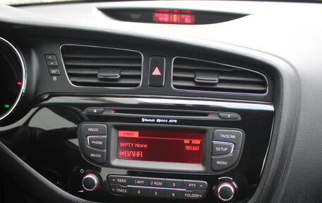 KIA cee'd III, 2015 год, 1 100 000 рублей, 14 фотография