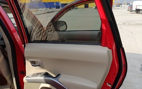 Mitsubishi Outlander III рестайлинг 3, 2007 год, 1 450 000 рублей, 16 фотография