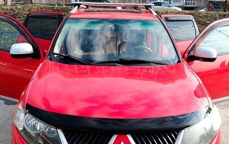 Mitsubishi Outlander III рестайлинг 3, 2007 год, 1 450 000 рублей, 23 фотография