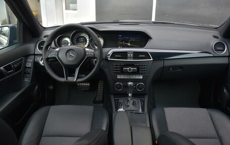 Mercedes-Benz C-Класс, 2011 год, 1 400 000 рублей, 6 фотография