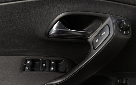 Volkswagen Polo VI (EU Market), 2013 год, 929 000 рублей, 9 фотография