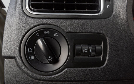 Volkswagen Polo VI (EU Market), 2013 год, 929 000 рублей, 10 фотография