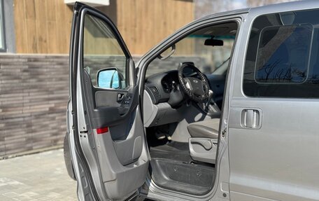 Hyundai Grand Starex Grand Starex I рестайлинг 2, 2011 год, 1 475 000 рублей, 16 фотография