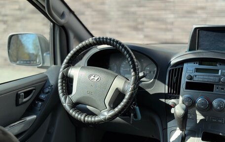 Hyundai Grand Starex Grand Starex I рестайлинг 2, 2011 год, 1 475 000 рублей, 18 фотография