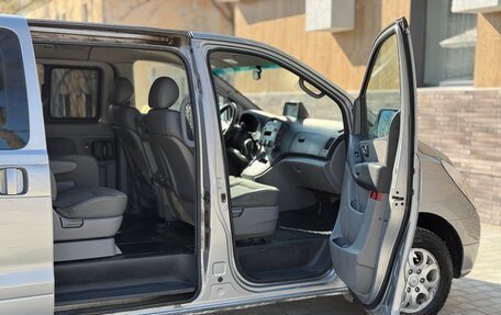 Hyundai Grand Starex Grand Starex I рестайлинг 2, 2011 год, 1 475 000 рублей, 20 фотография