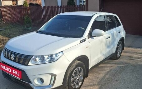 Suzuki Vitara II рестайлинг, 2021 год, 2 650 000 рублей, 2 фотография