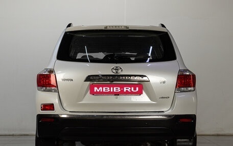 Toyota Highlander III, 2011 год, 1 999 000 рублей, 6 фотография