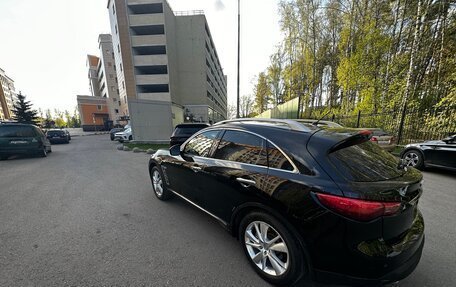 Infiniti QX70, 2013 год, 1 960 000 рублей, 3 фотография