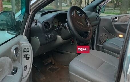 Chrysler Voyager IV, 2005 год, 10 фотография