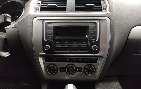 Volkswagen Jetta VI, 2018 год, 1 150 000 рублей, 13 фотография