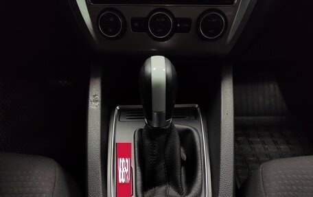 Volkswagen Jetta VI, 2018 год, 1 150 000 рублей, 12 фотография