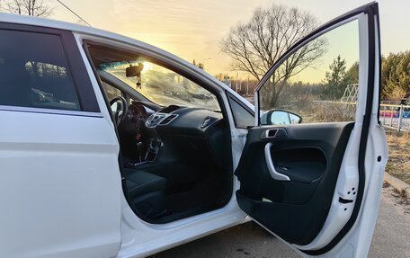 Ford Fiesta, 2011 год, 800 000 рублей, 13 фотография