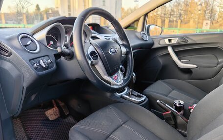 Ford Fiesta, 2011 год, 800 000 рублей, 18 фотография